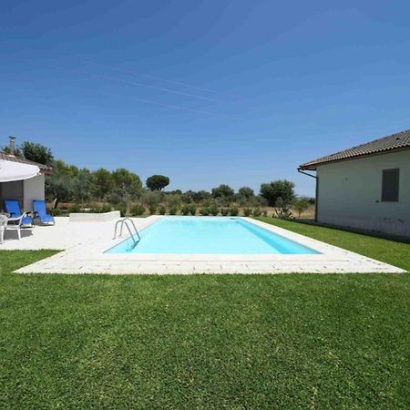 Accogliente Villa Con Piscina Кальтаджироне Экстерьер фото